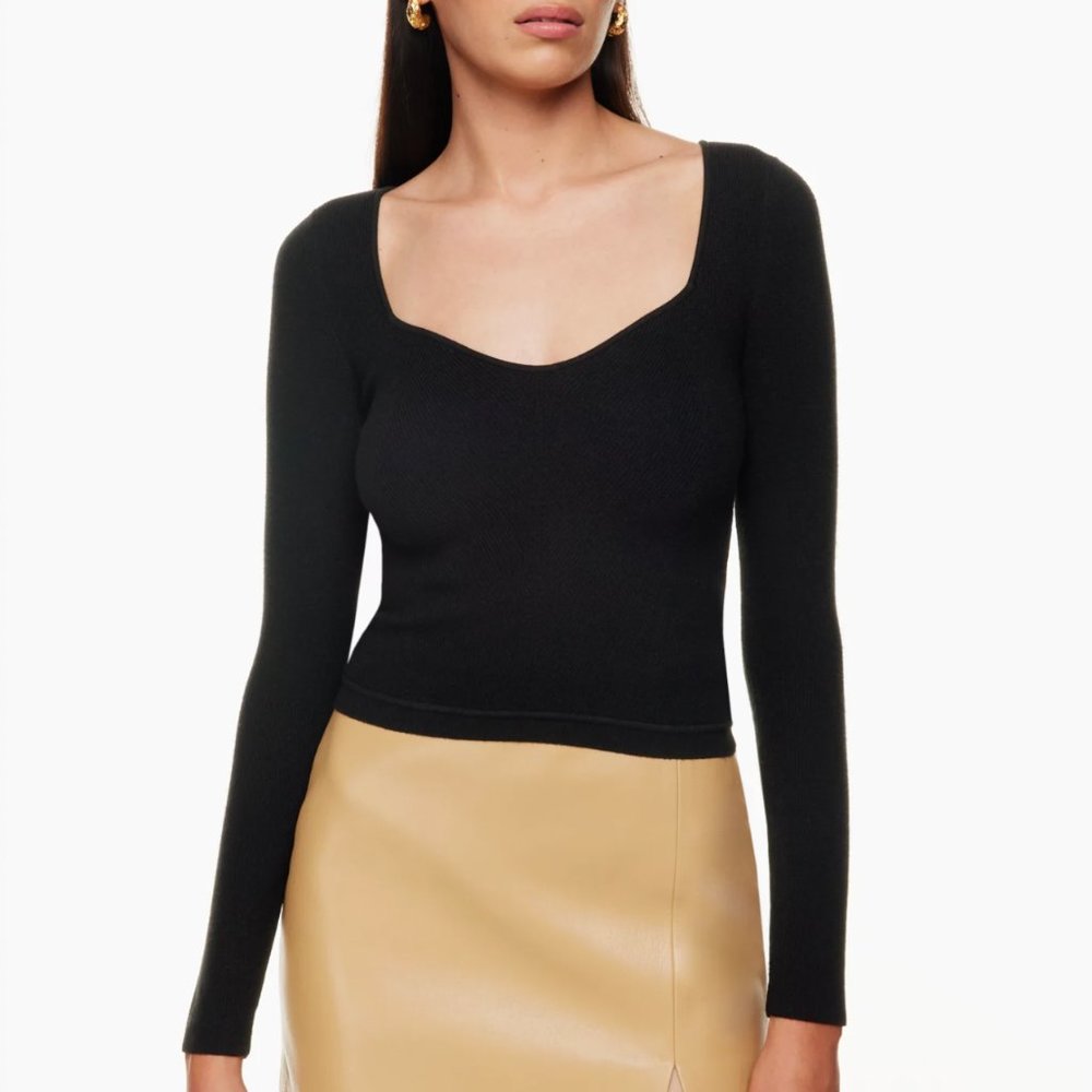 Sweetheart-neck sweater